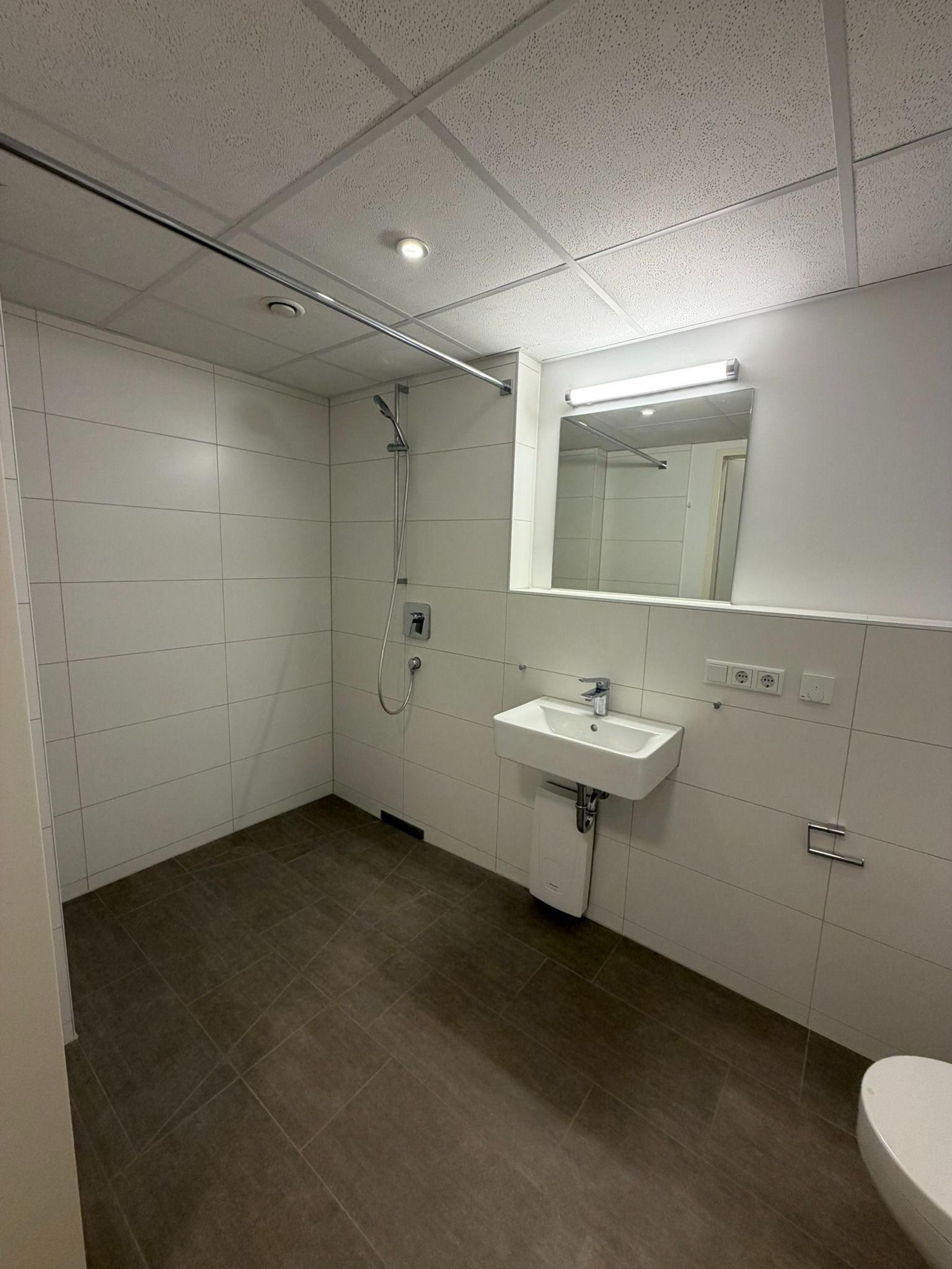 Badezimmer_1.JPEG