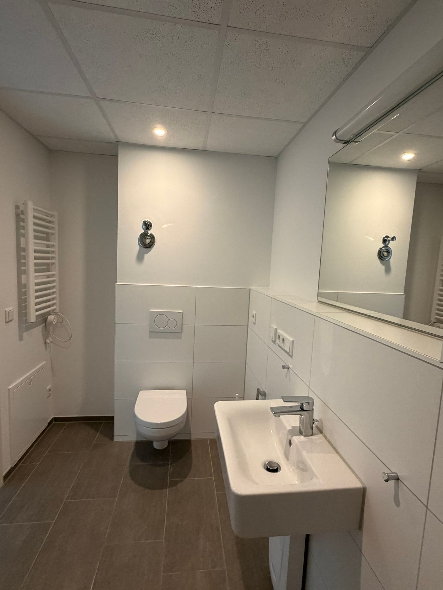 Badezimmer_2.JPEG